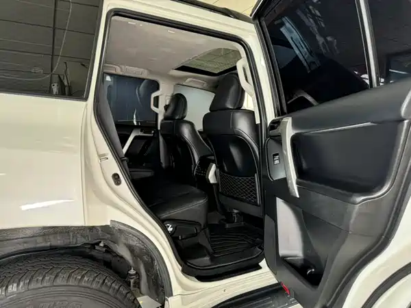 Toyota Prado 2020
