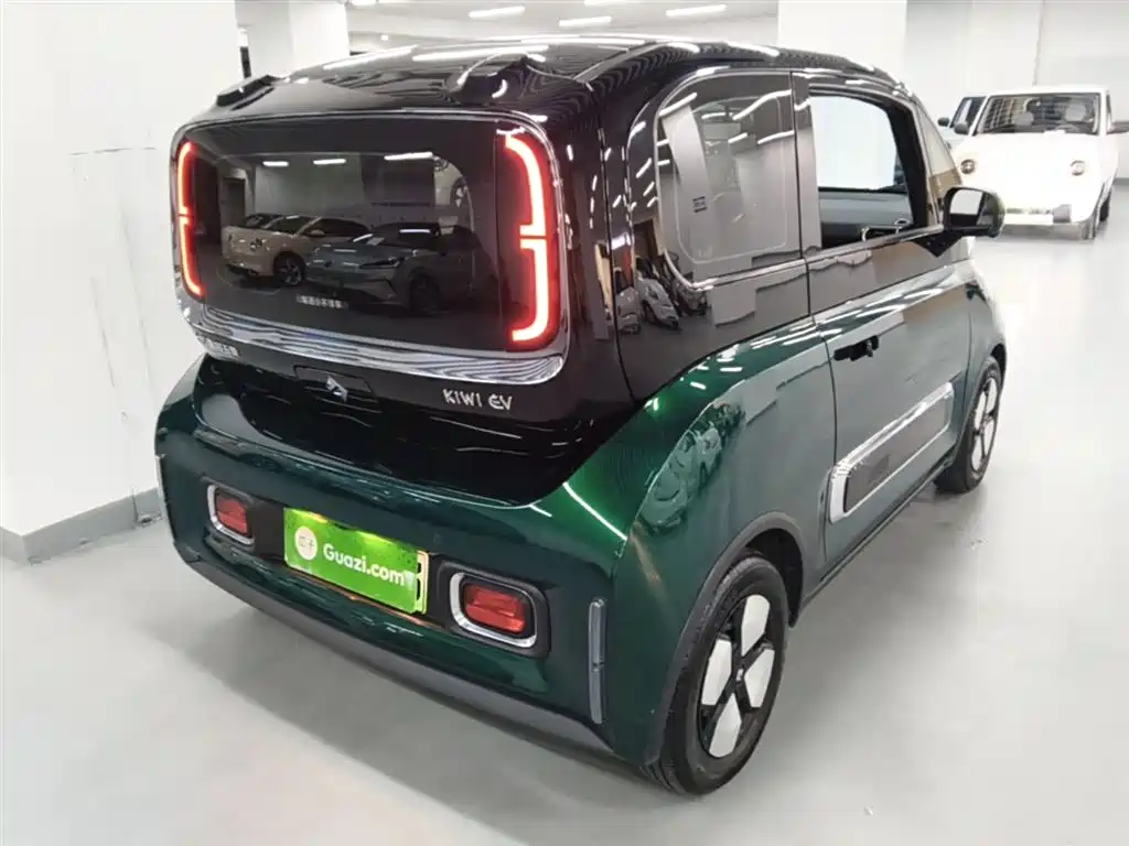 Baojun KiWi EV 2023 — фото 7