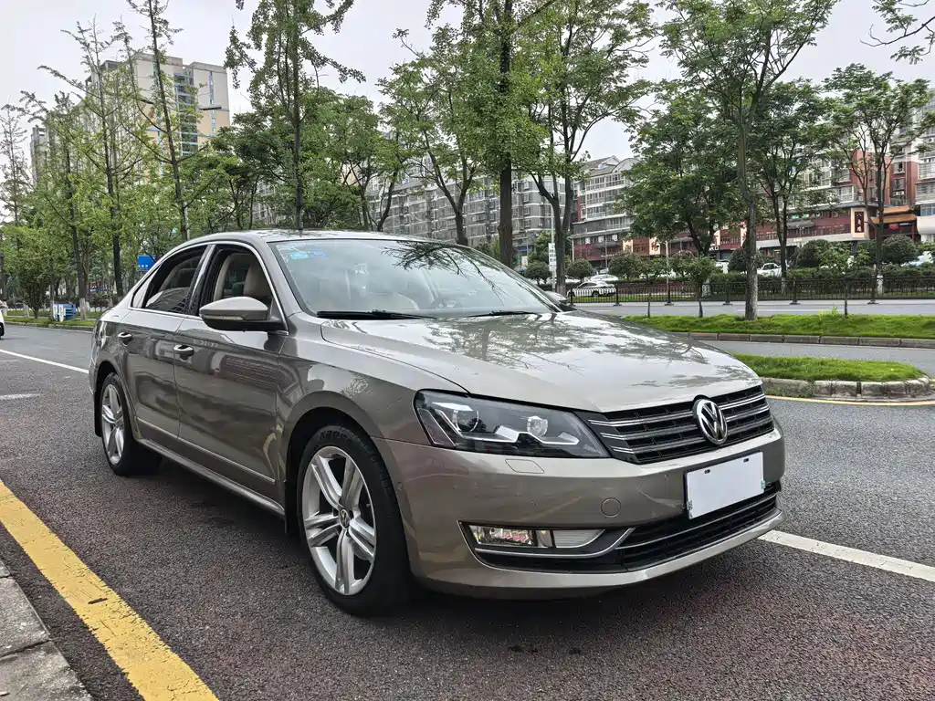 Volkswagen Passat 2014 — фото 3