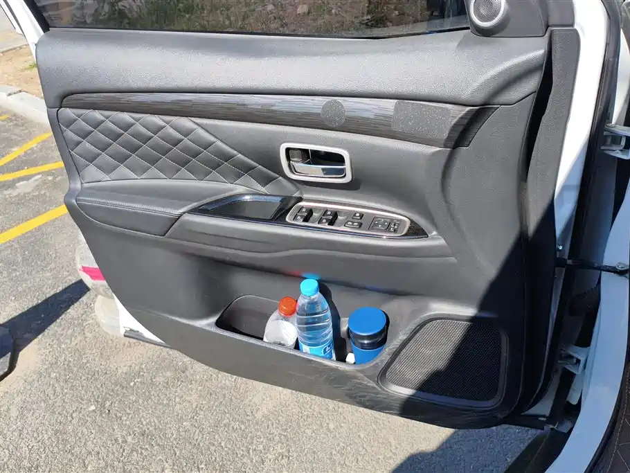 Mitsubishi Outlander 2021