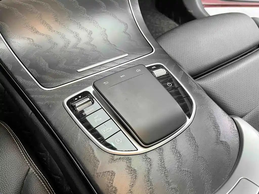 Mercedes-Benz C-Class 2020 — фото 16