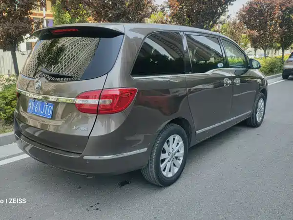 Buick GL8 2017