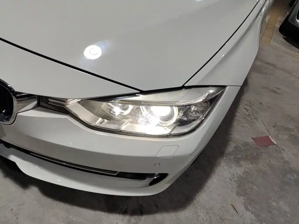 BMW 3 Series 2014 — фото 24