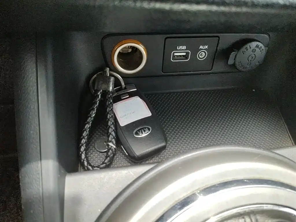 Kia Sportage 2015 — фото 9