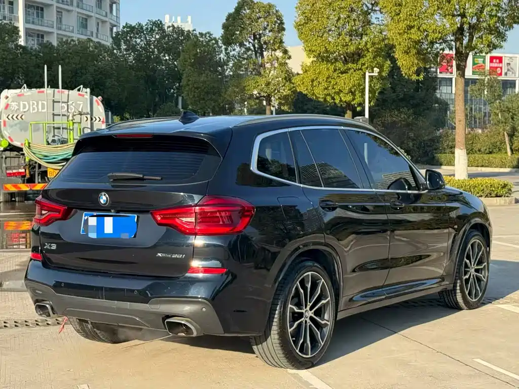 BMW X3 2021 — фото 9