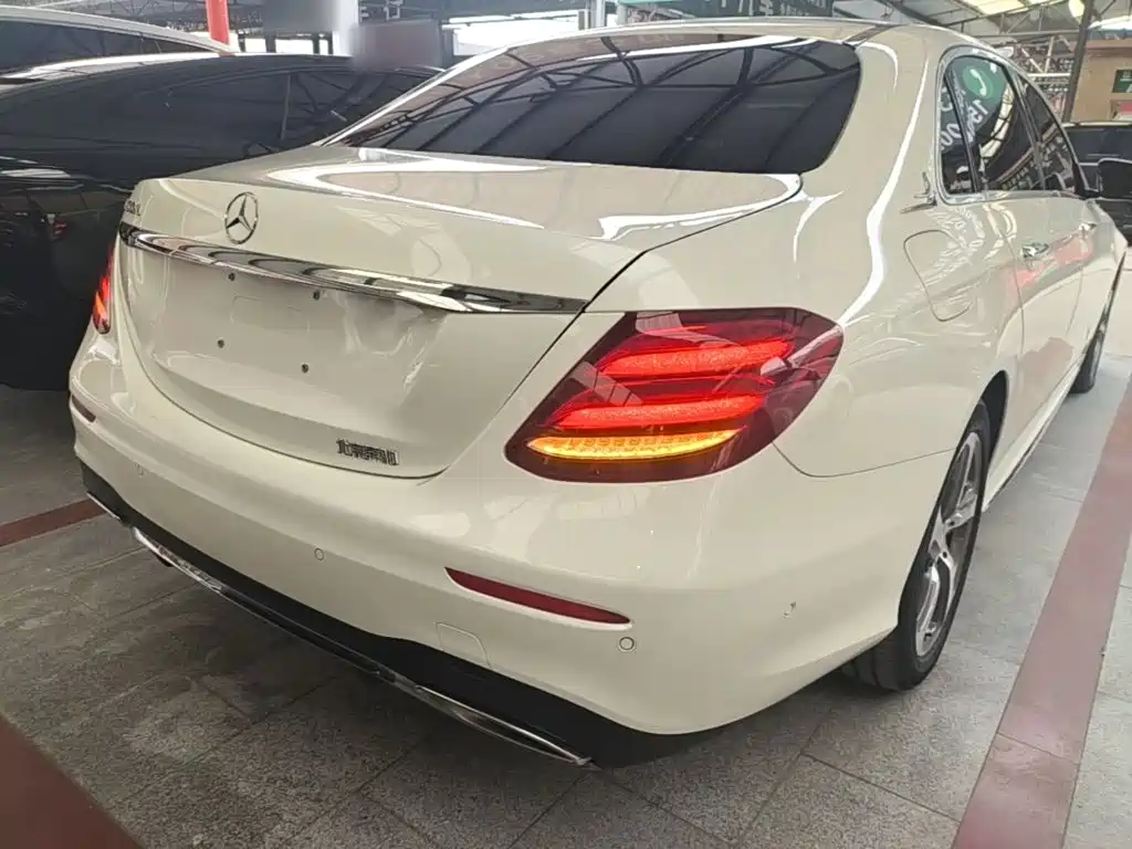 Mercedes-Benz E-Class 2017