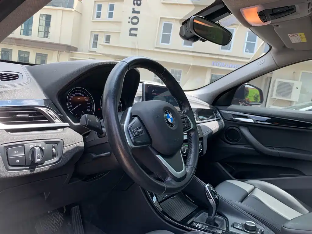 BMW X2 2019 — фото 17