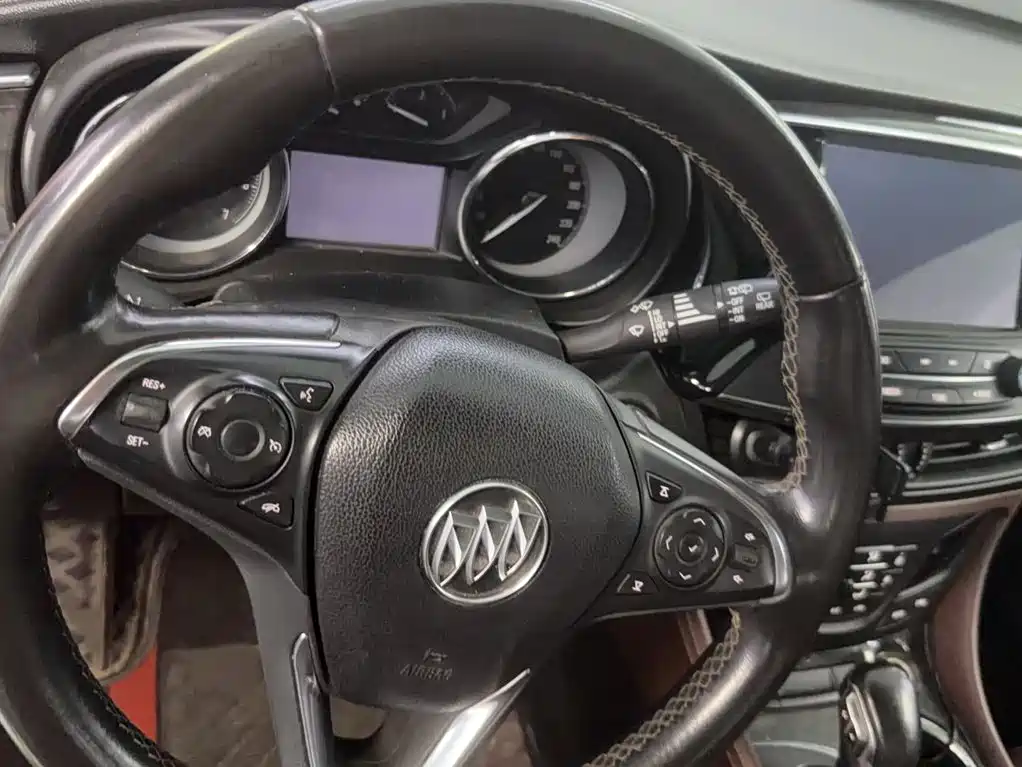 Buick Envision Plus 2015 — фото 13