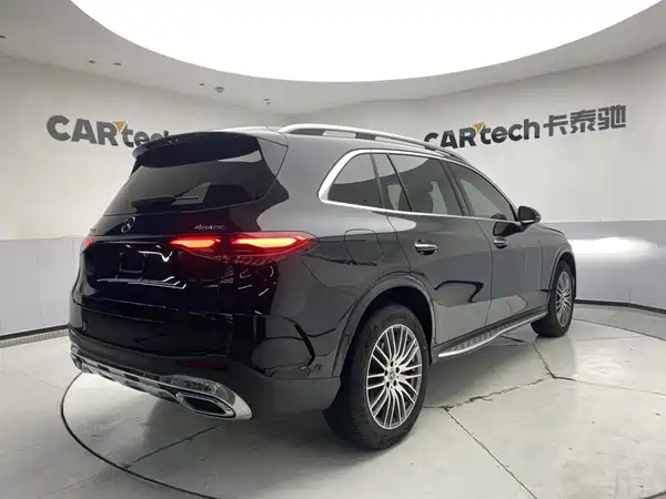 Mercedes-Benz GLC 2025