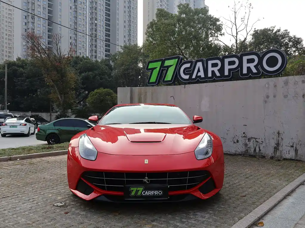 Ferrari F12berlinetta 2015 — фото 2