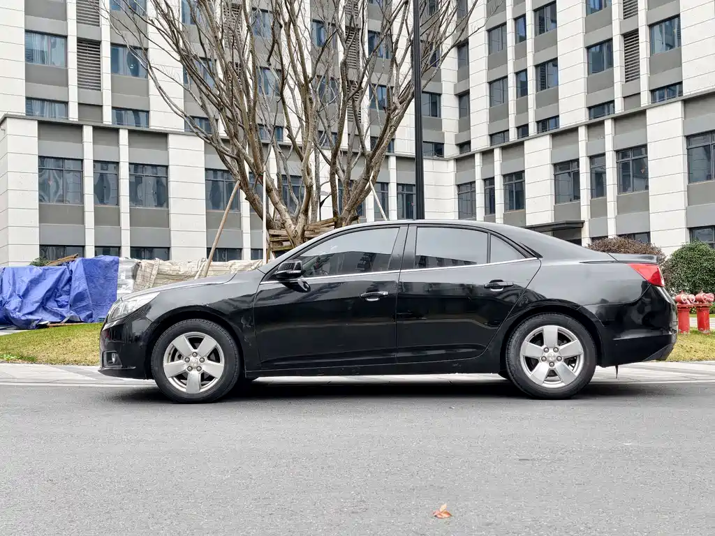Chevrolet Malibu 2015 — фото 2