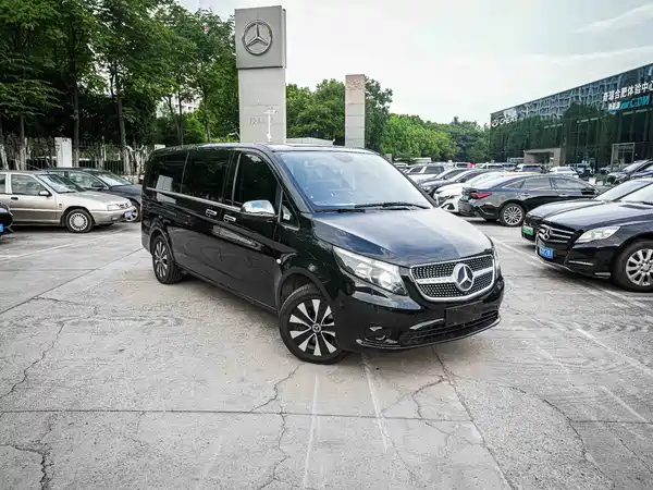 Mercedes-Benz Vito 2022