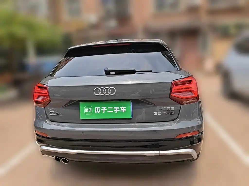 Audi Q2L 2021