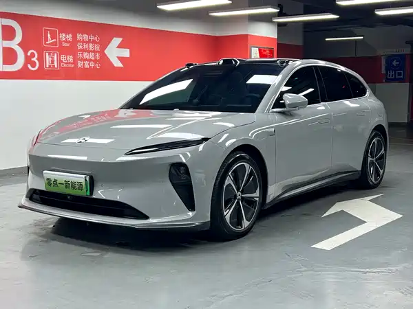NIO ET5T 2025