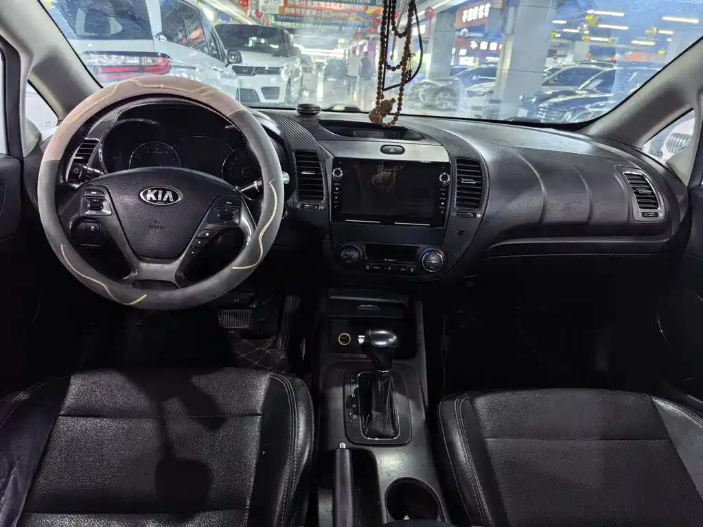 Kia K3 2013