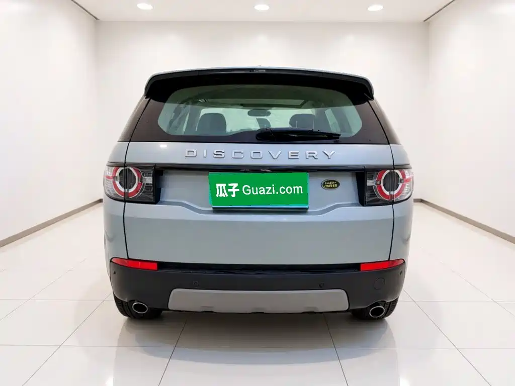 Land Rover Discovery Sport 2018 — фото 3