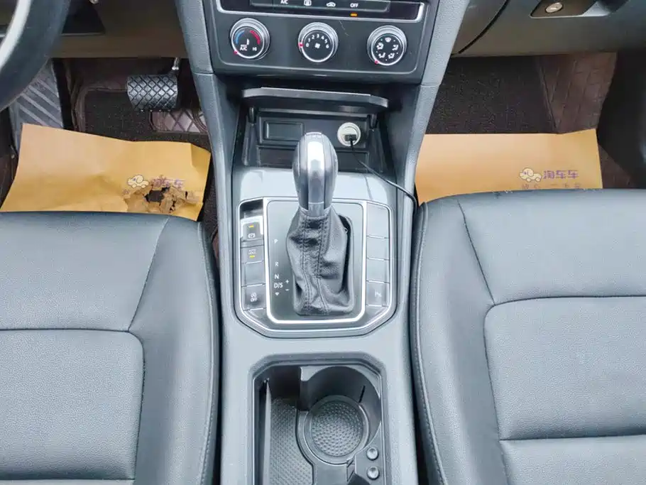 Volkswagen Golf Jialu 2017 — фото 16