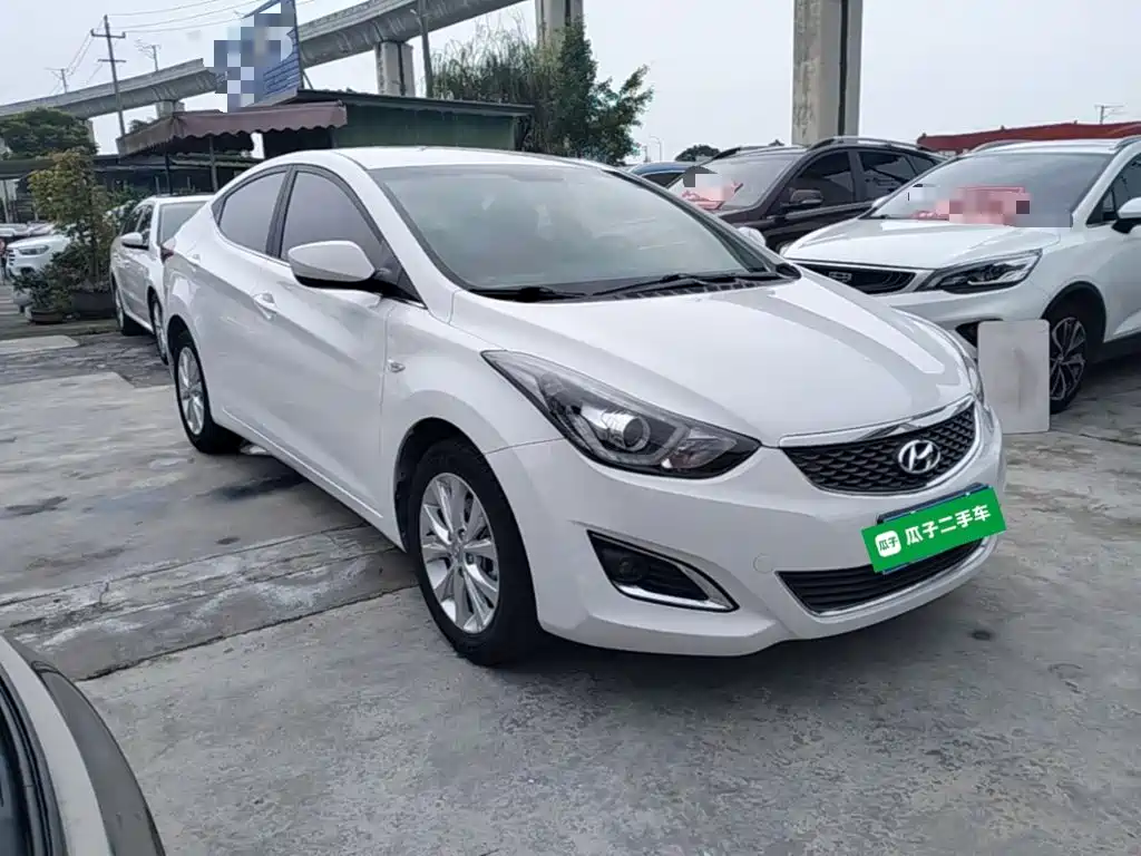 Hyundai Elantra 2017