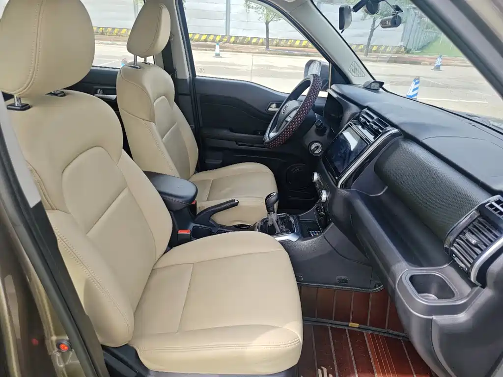 Changan Auchan X70A 2019 — фото 10