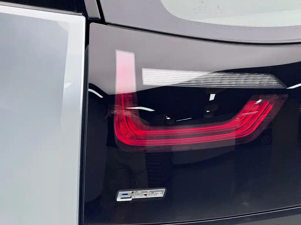 BMW i3 2017 — фото 17