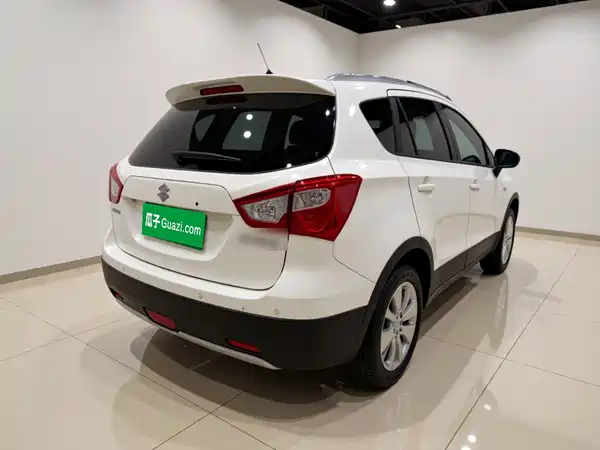 Suzuki S-Cross 2016