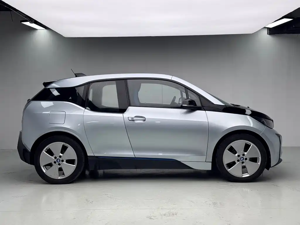 BMW i3 2017 — фото 14