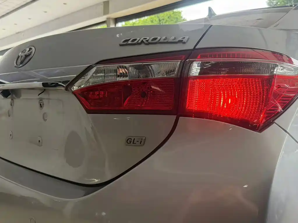 Toyota Corolla 2014 — фото 17