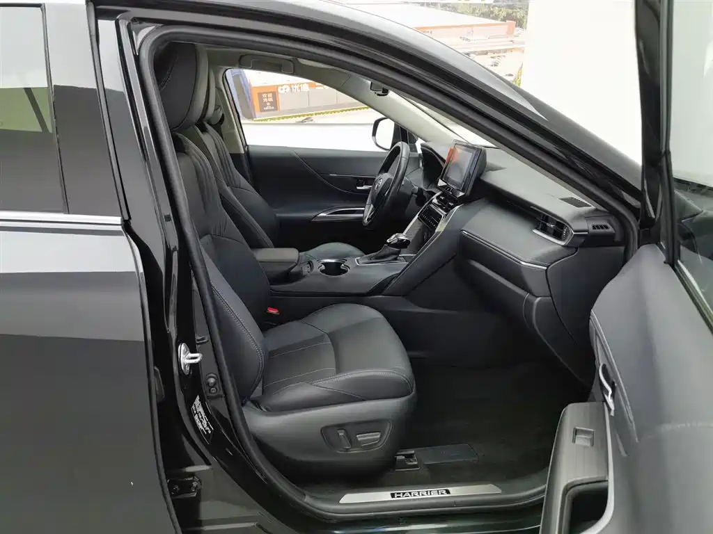 Toyota Harrier 2023 — фото 23