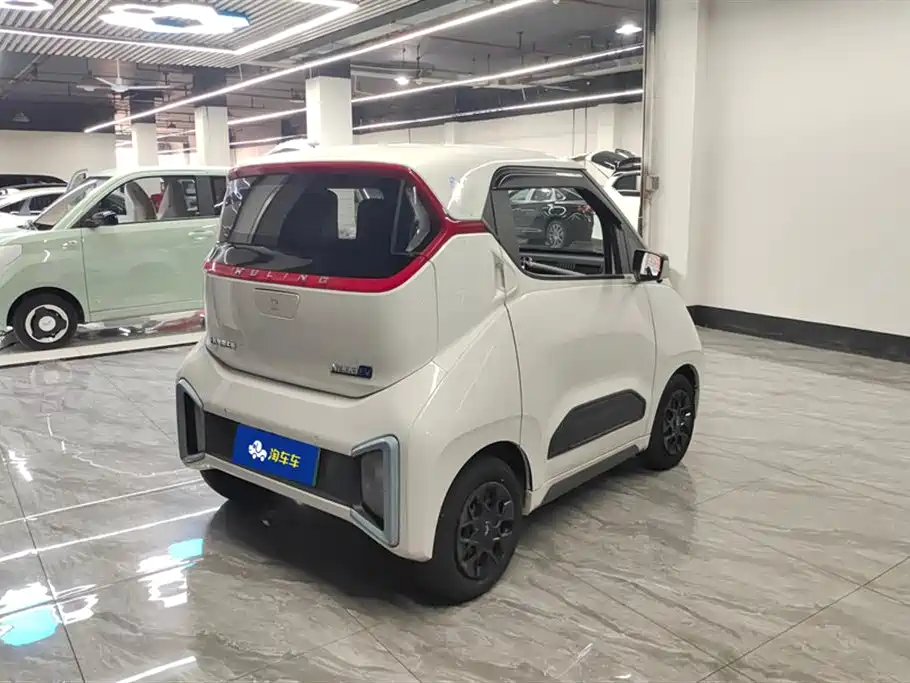 Wuling Nano EV 2022