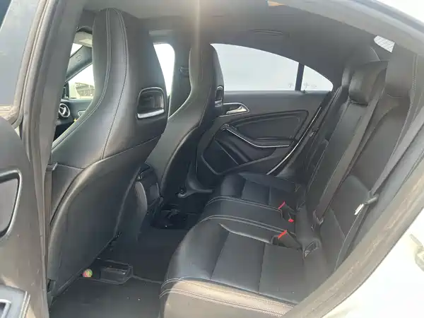Mercedes-Benz CLA 2017
