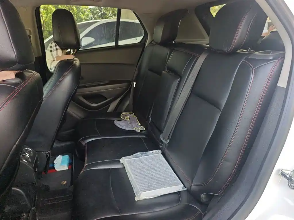 Chevrolet Trax 2015 — фото 13