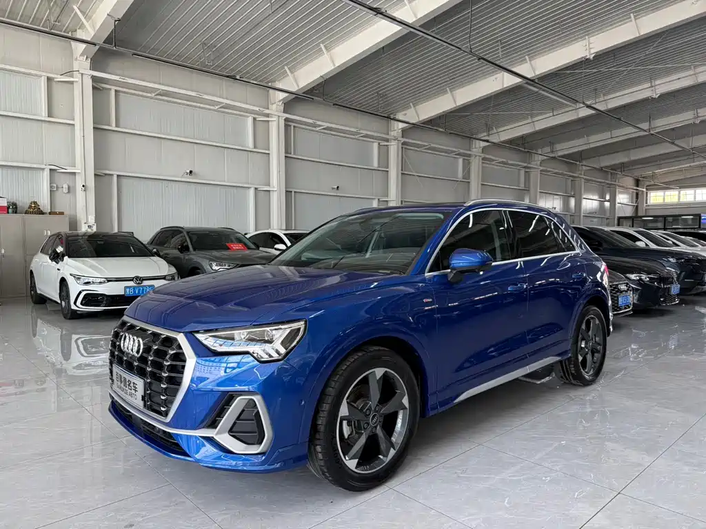 Audi Q3 2022
