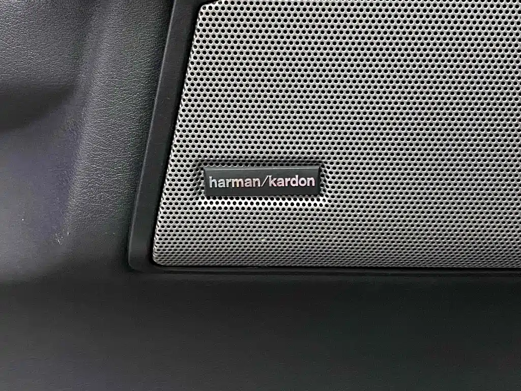 Land Rover Discovery 2013 — фото 15