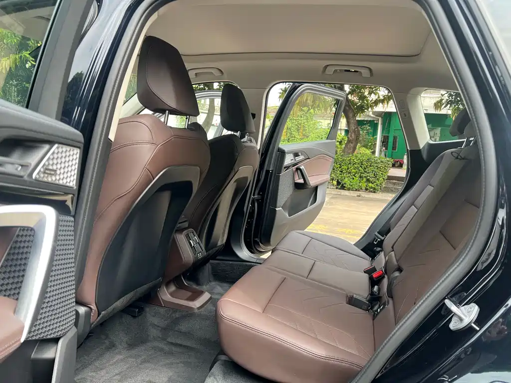 BMW X1 2025