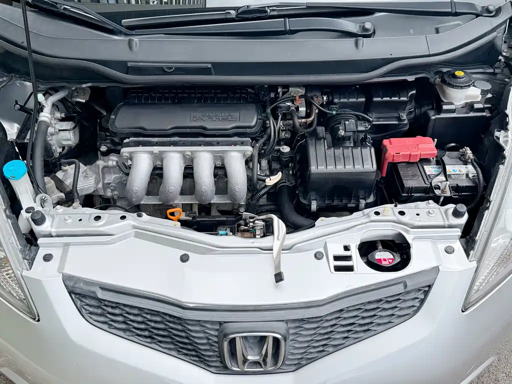 Honda Fit 2010 — фото 11
