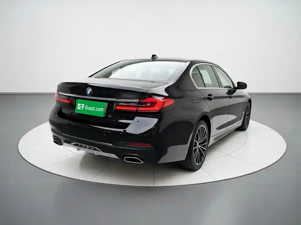 BMW 5 Series 2024