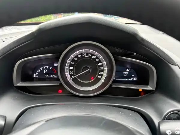 Mazda CX-4 2016