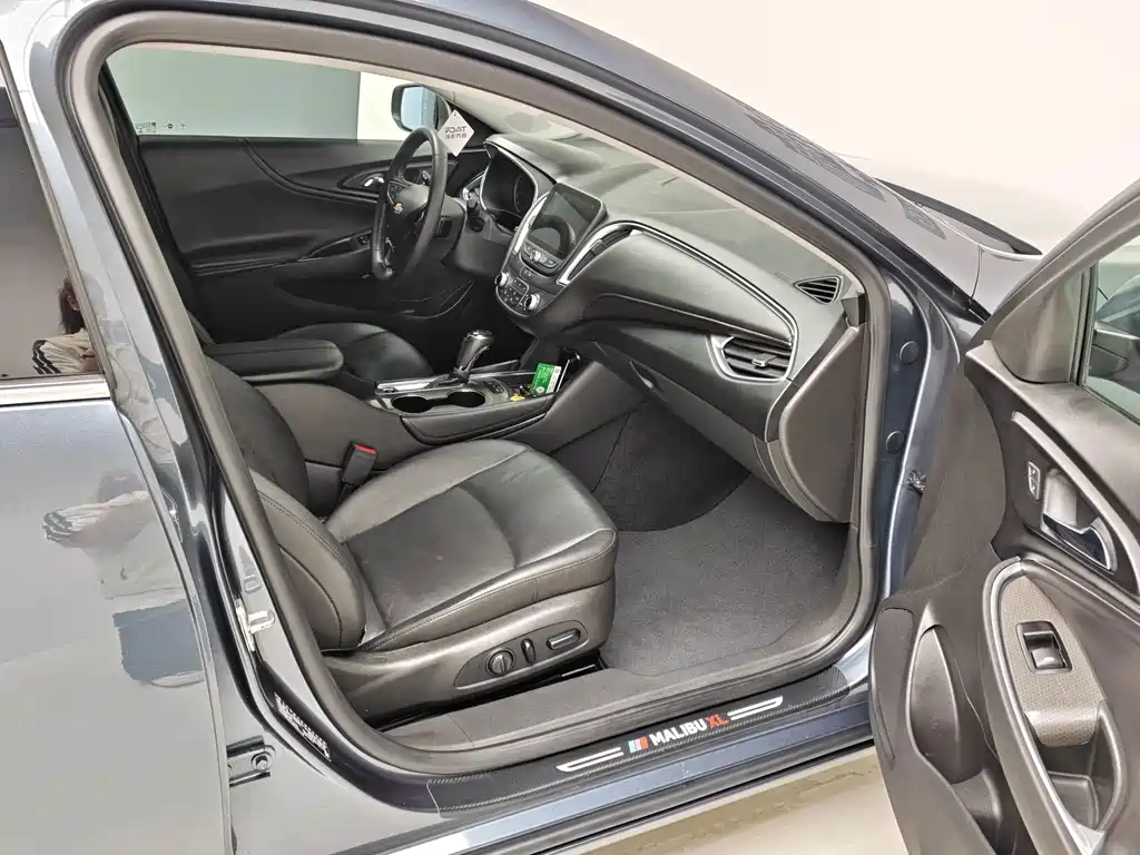 Chevrolet Malibu XL 2022 — фото 12