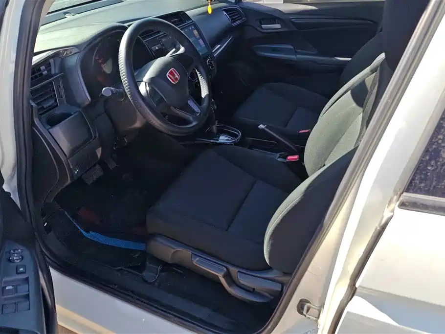 Honda Fit 2019 — фото 9