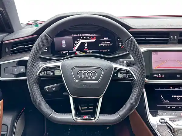 Audi A6L 2022