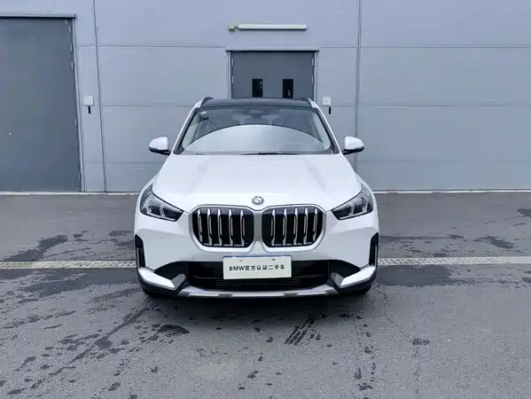 BMW X1 2025