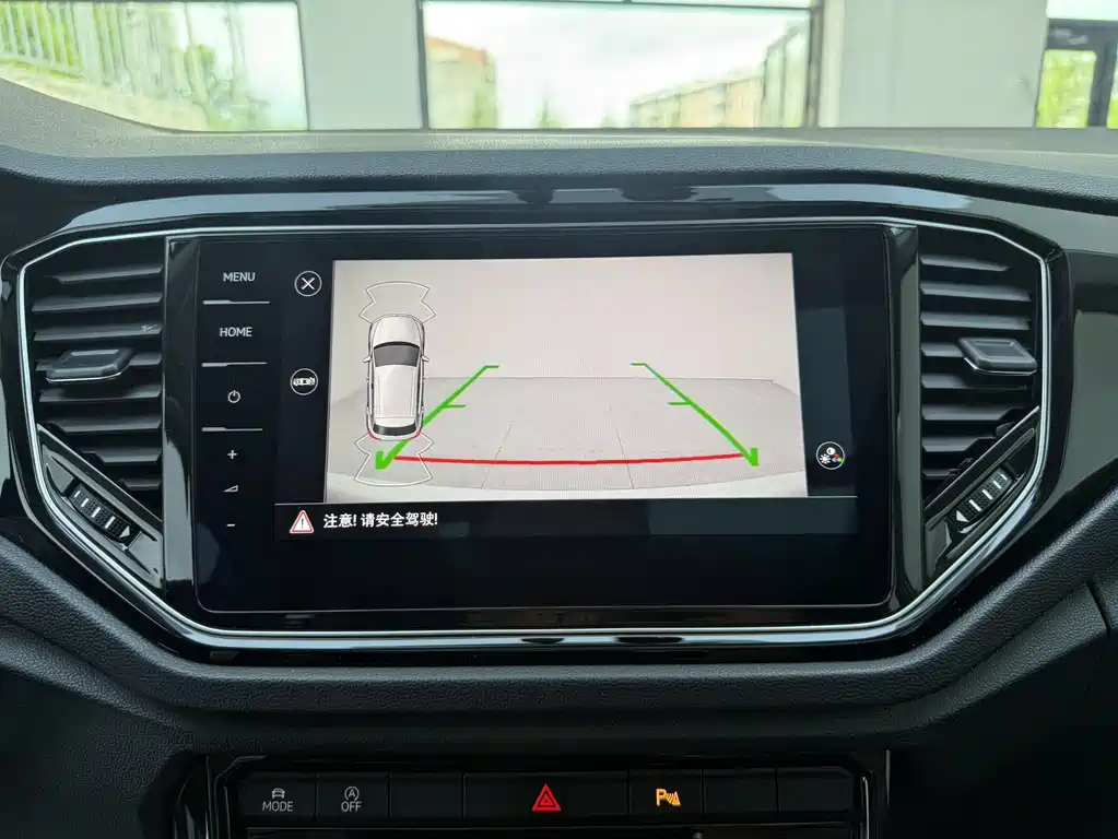 Volkswagen T-Roc 2022 — фото 12
