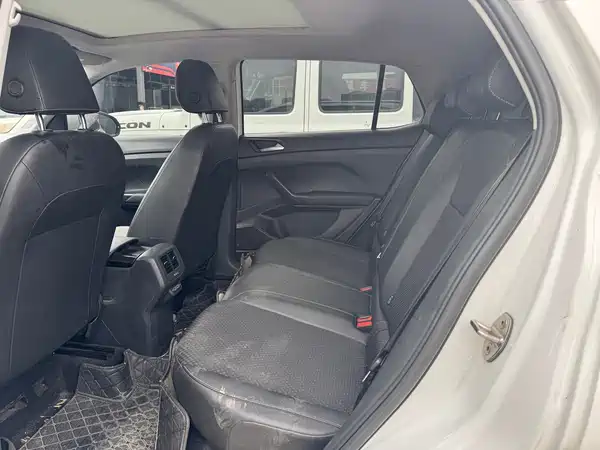 Volkswagen Tacqua 2022