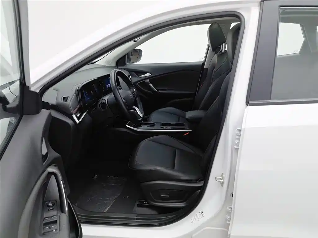Chevrolet Trax 2022 — фото 10