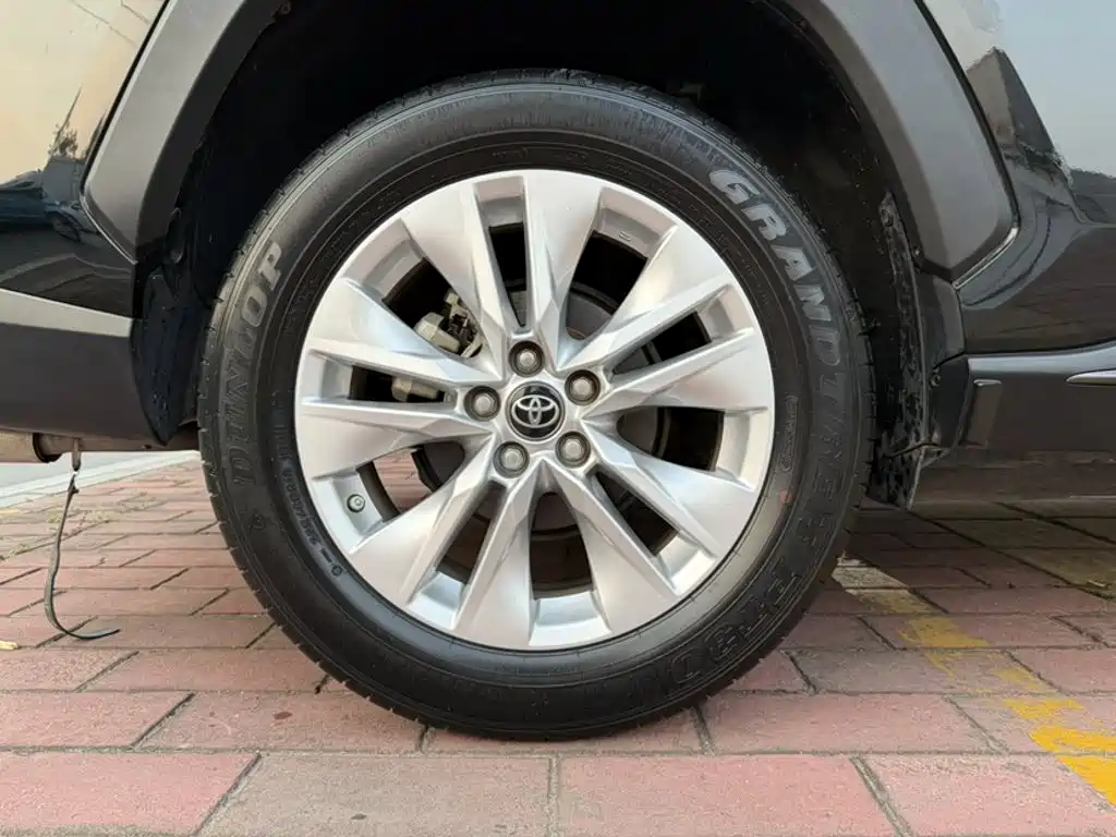 Toyota Wildlander 2021 — фото 22