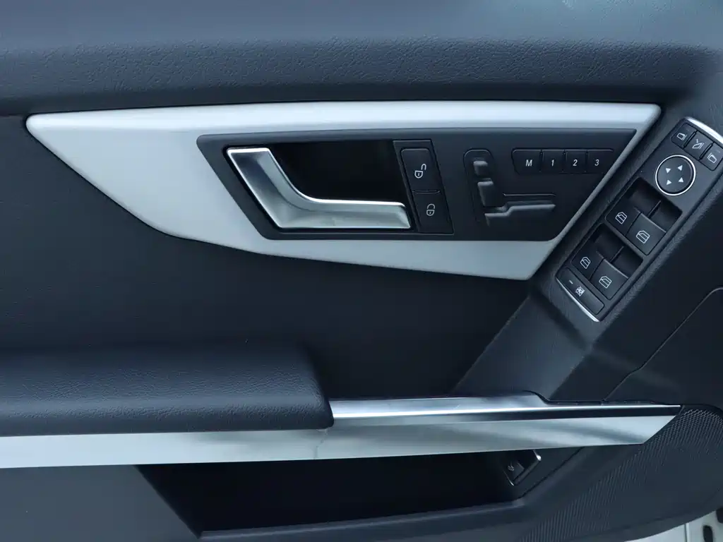 Mercedes-Benz GLK-Class 2014 — фото 11