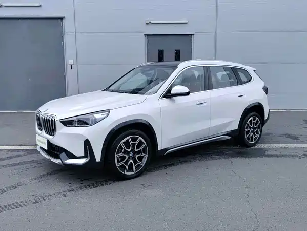 BMW X1 2025