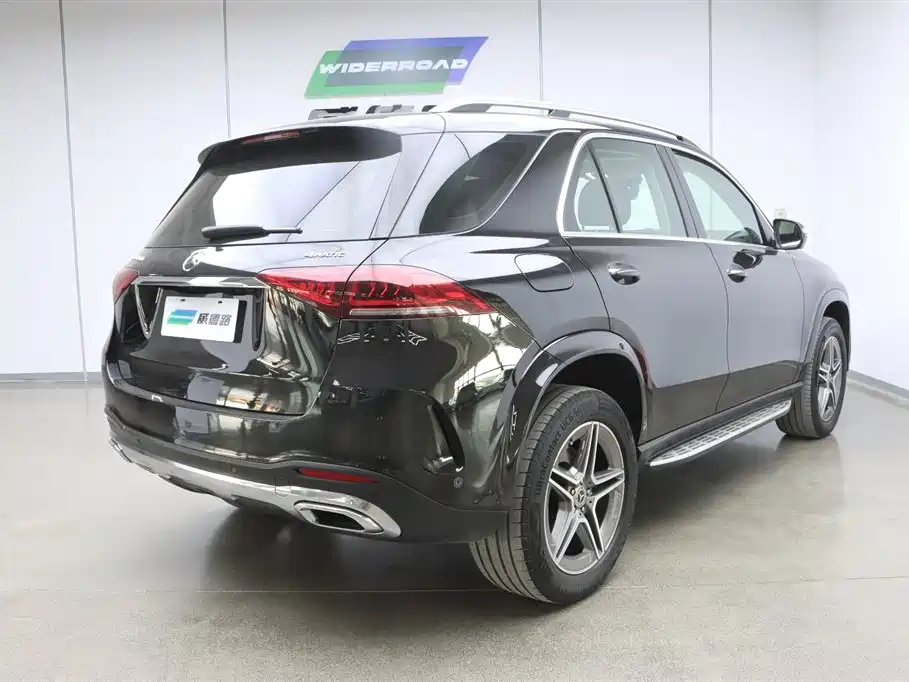 Mercedes-Benz GLE 2021