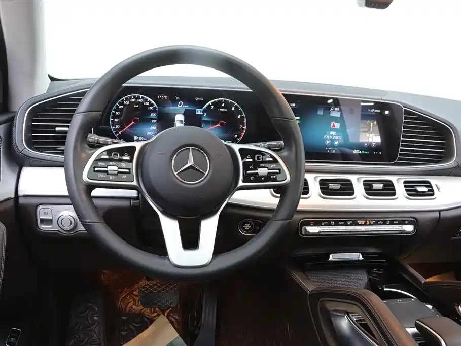 Mercedes-Benz GLE 2021 — фото 29