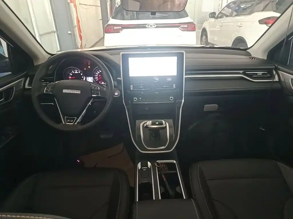 Haval M6 2022 — фото 10